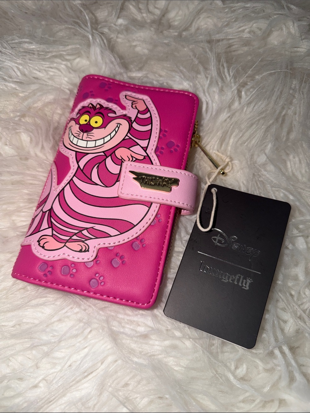 NIB Disney Loungefly Pink Cheshire Cat Zip Wallet with Gold-Tone Accent